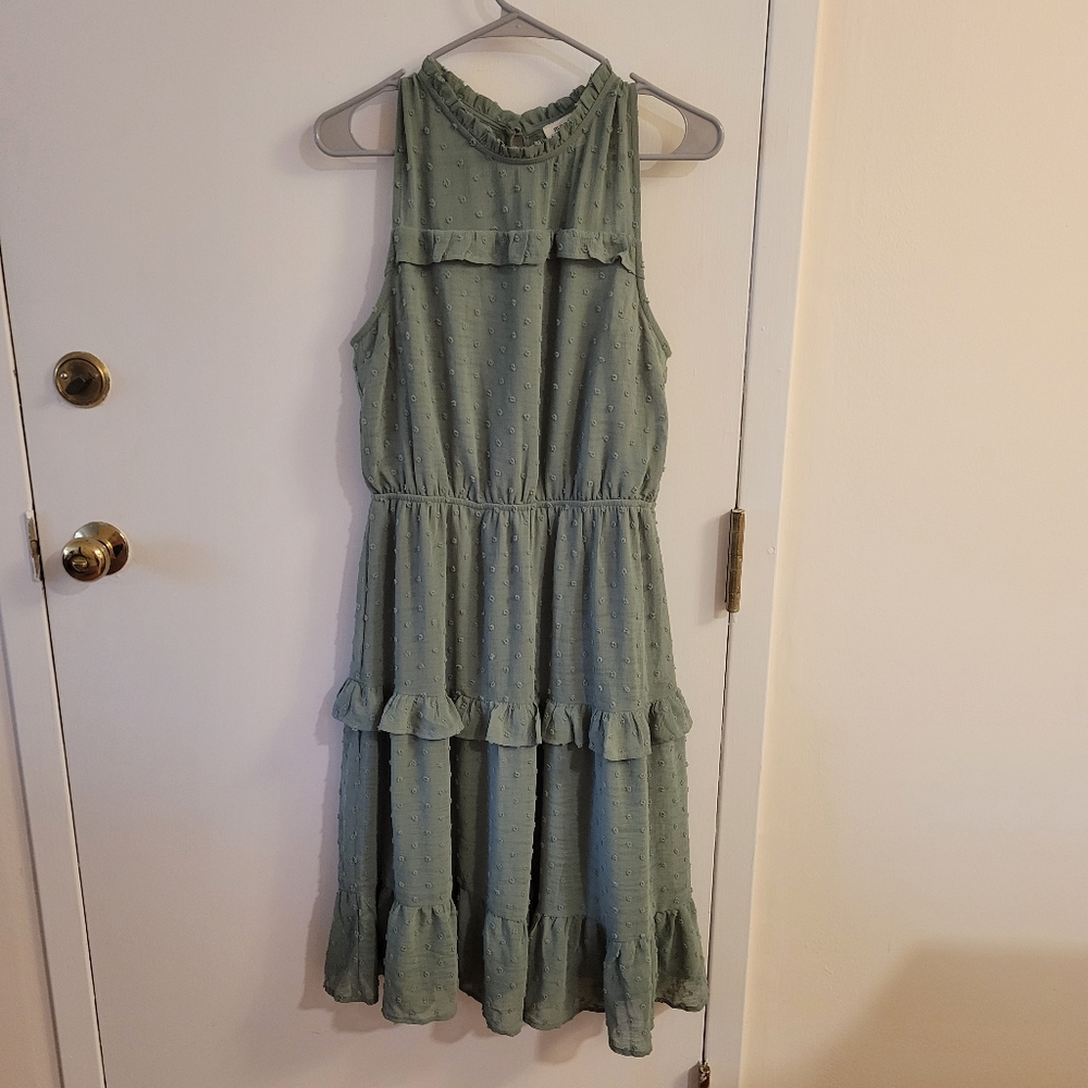 Monteau Sage Green Tiered Midi Dress - Picture 2 of 4